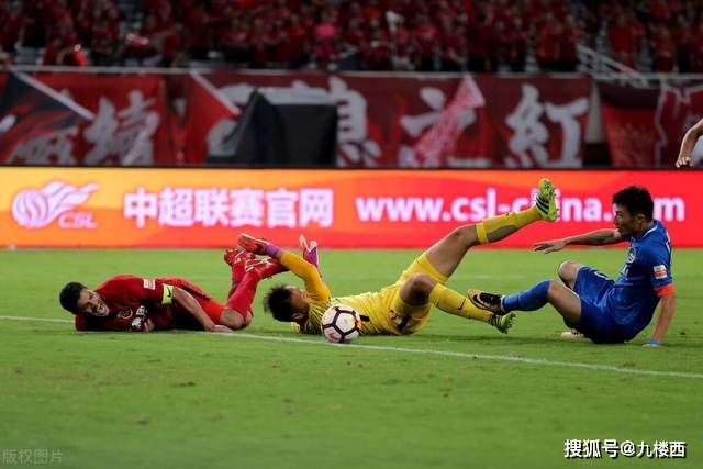 里德谈篮板表现：下半场松懈，本可收获更多